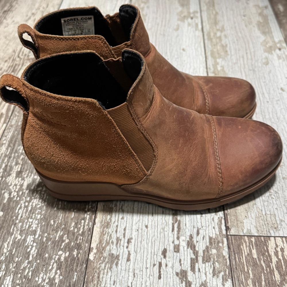Sorel Evie Boots